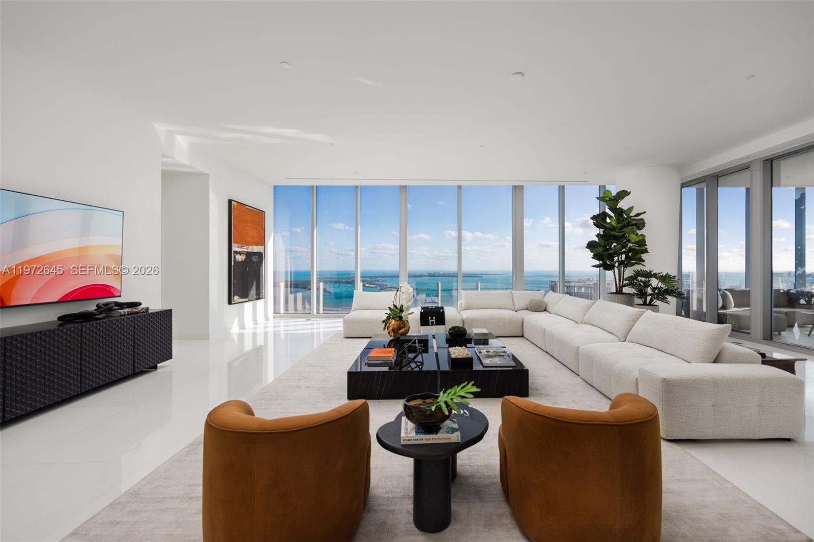 300 Biscayne Boulevard Way #PH5701, Miami FL 33131