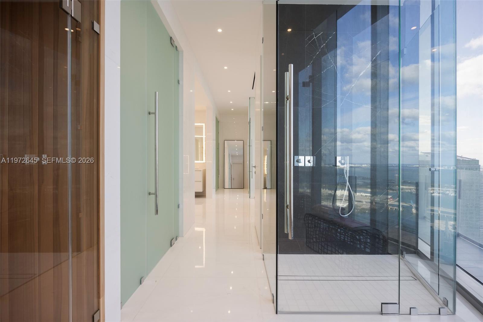 300 Biscayne Boulevard Way #PH5701, Miami FL 33131