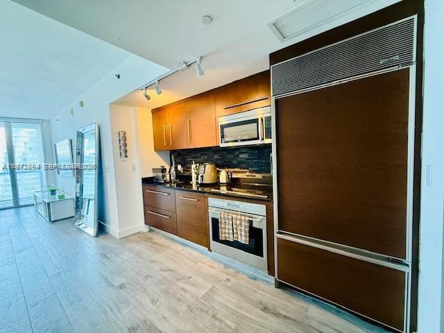 475 Brickell Ave #4910, Miami FL 33131