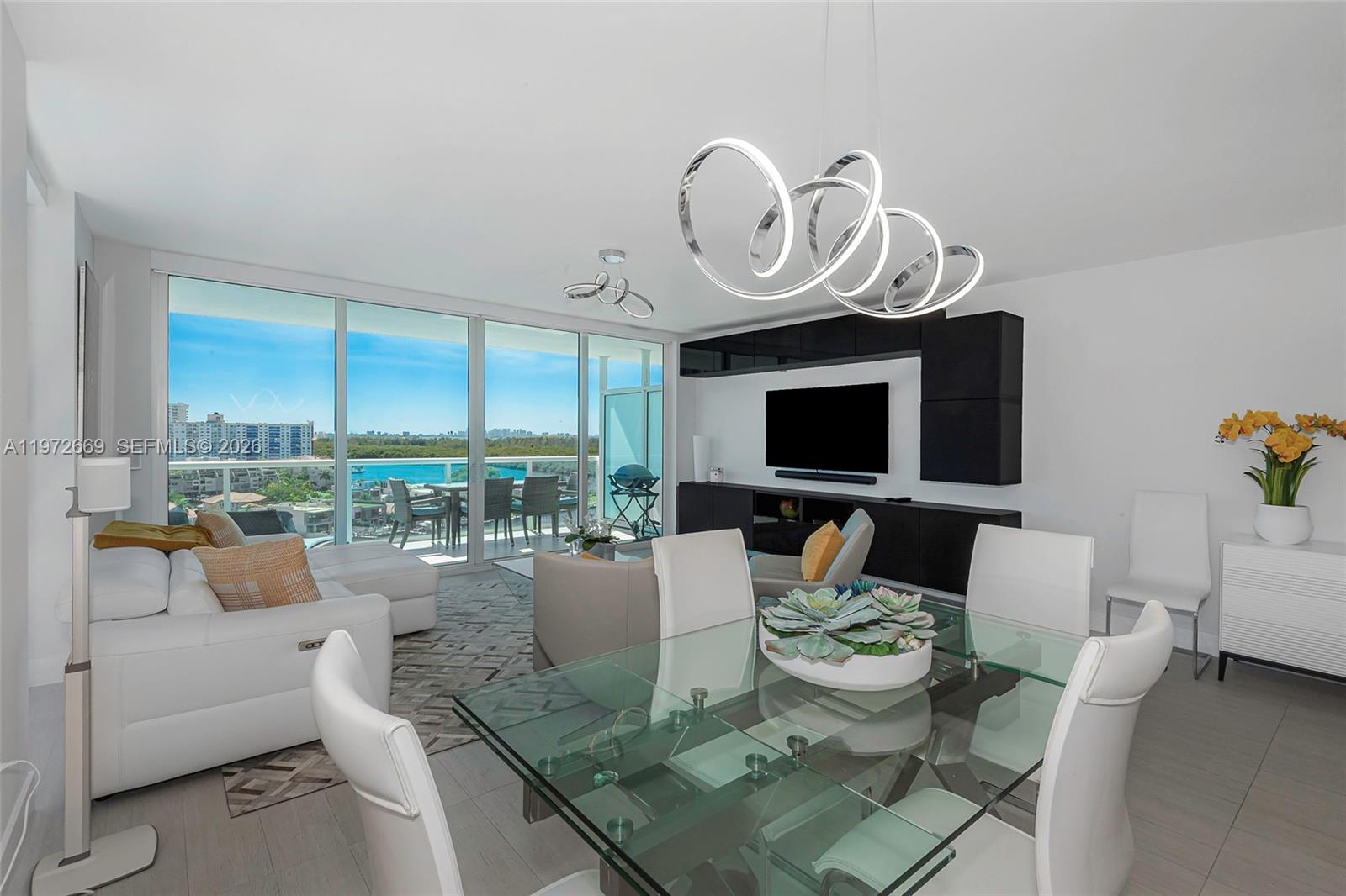 400 Sunny Isles Blvd #1222 SE CORNER UNIT, Sunny Isles Beach FL 33160