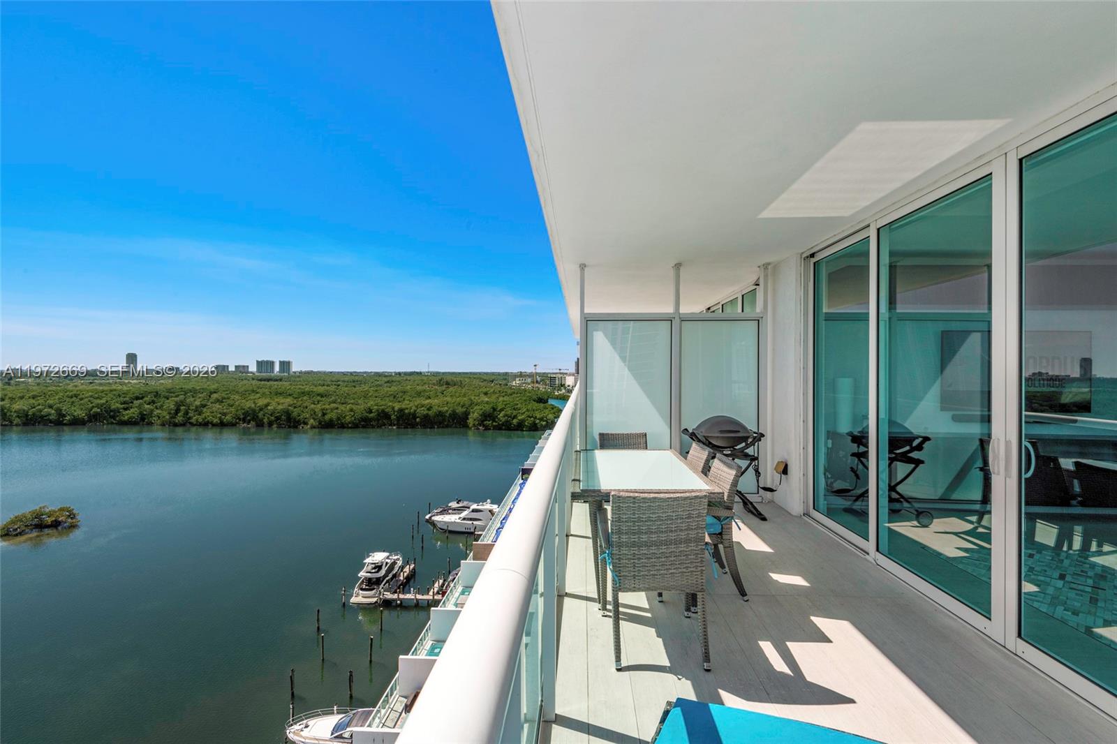 400 Sunny Isles Blvd #1222 SE CORNER UNIT, Sunny Isles Beach FL 33160