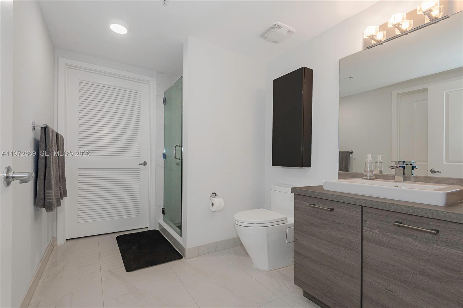 400 Sunny Isles Blvd #1222 SE CORNER UNIT, Sunny Isles Beach FL 33160