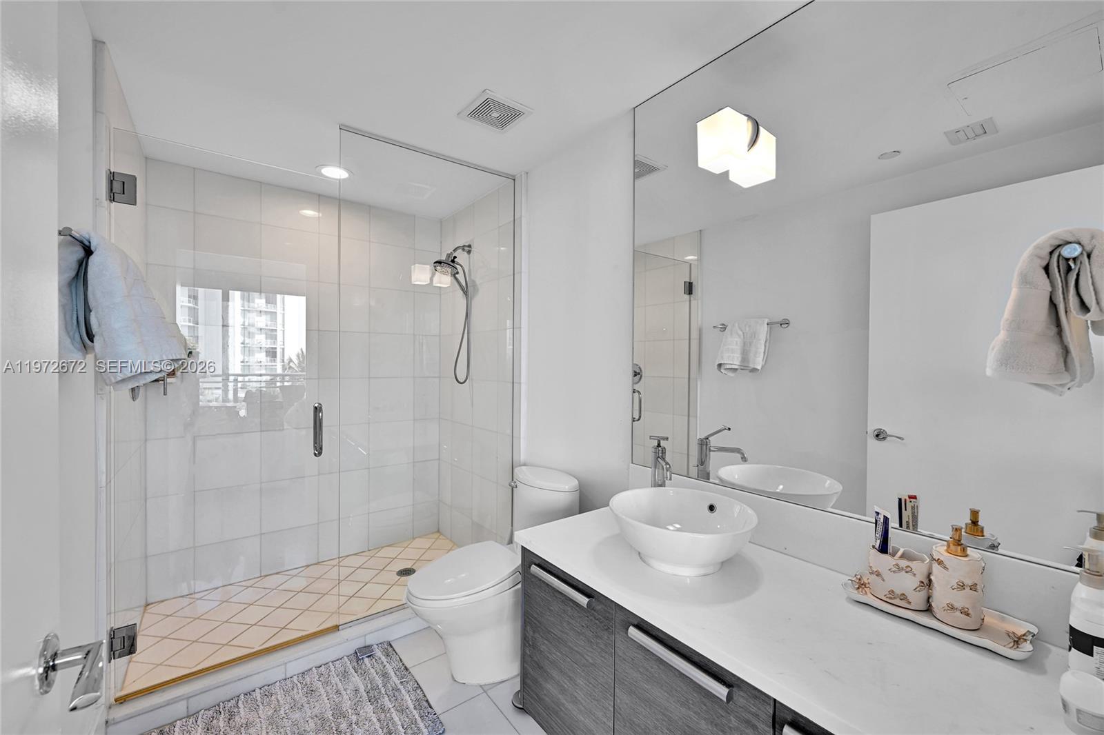 2950 NE 188th St #534, Aventura FL 33180