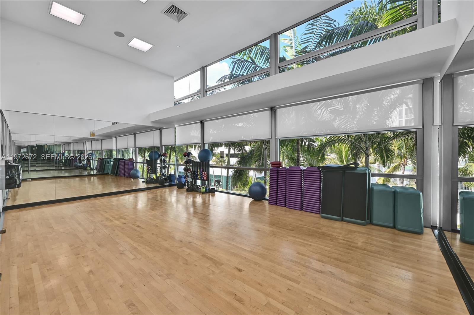 2950 NE 188th St #534, Aventura FL 33180