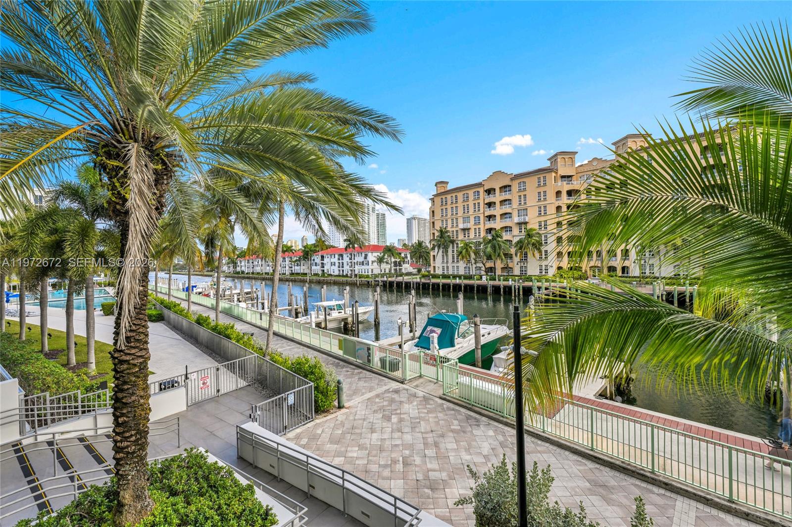 2950 NE 188th St #534, Aventura FL 33180