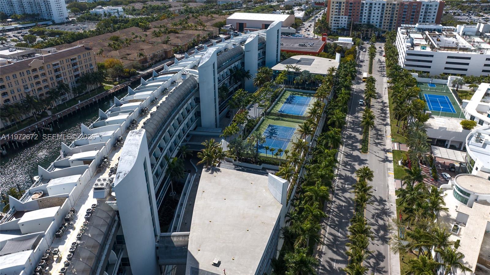 2950 NE 188th St #534, Aventura FL 33180