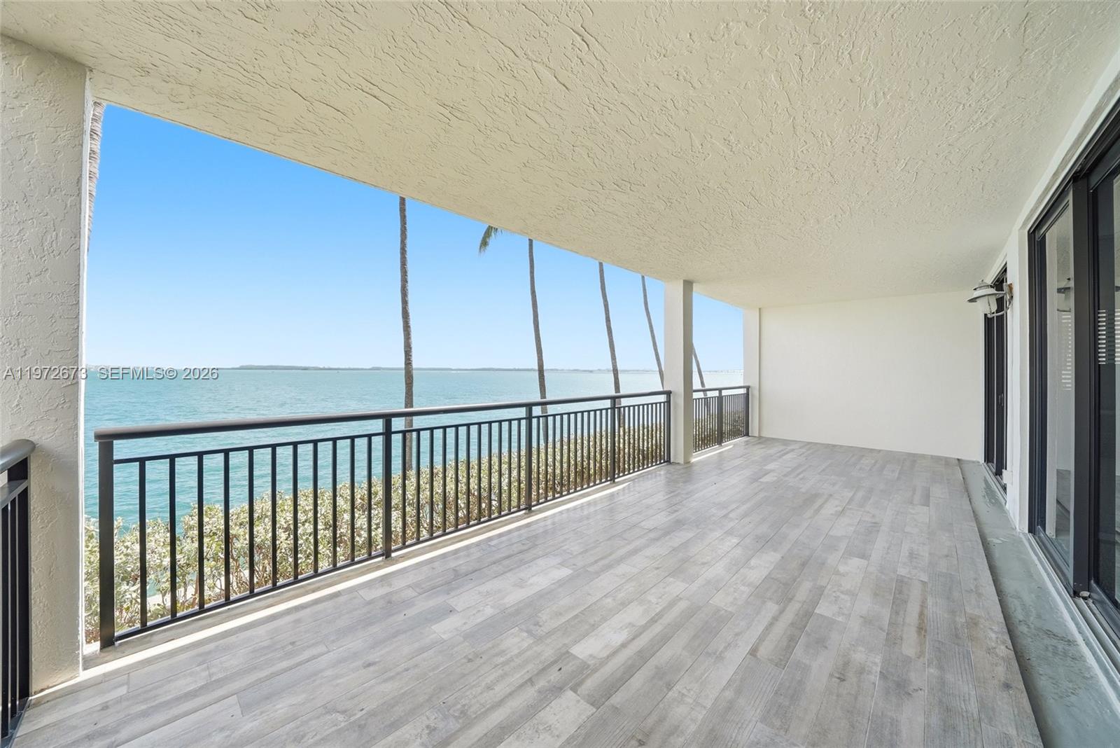 540 Brickell Key Dr #222, Miami FL 33131