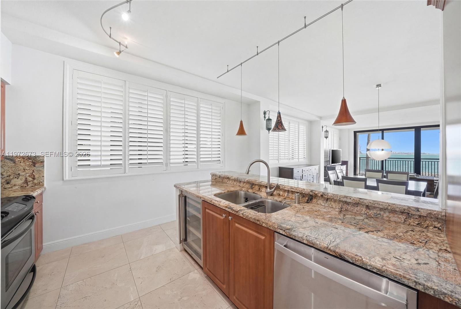 540 Brickell Key Dr #222, Miami FL 33131