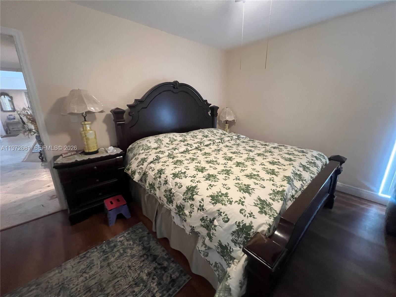 5724 S Bayberry Ln, Tamarac FL 33319