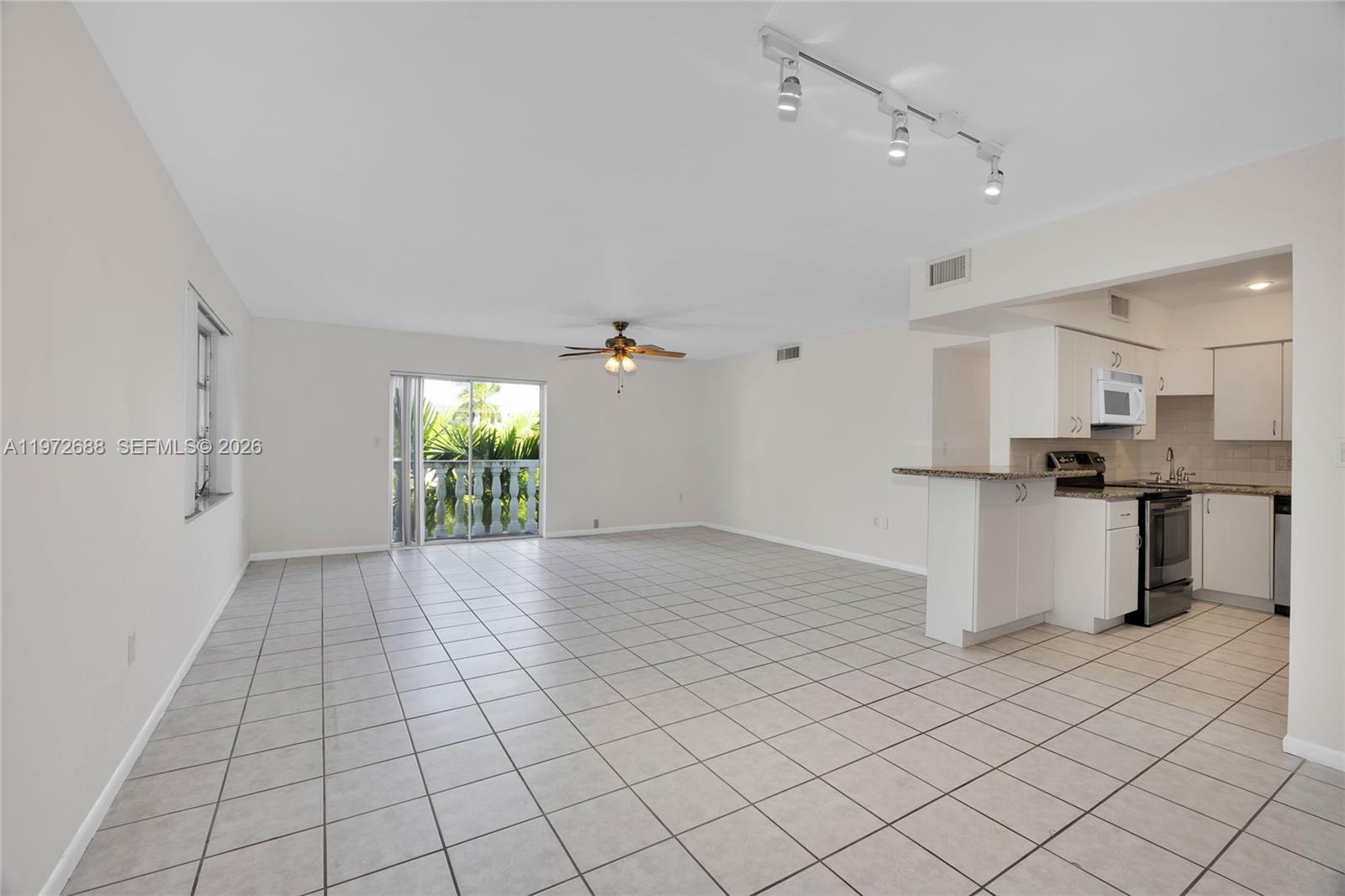1150 Madruga Ave #B301, Coral Gables FL 33146
