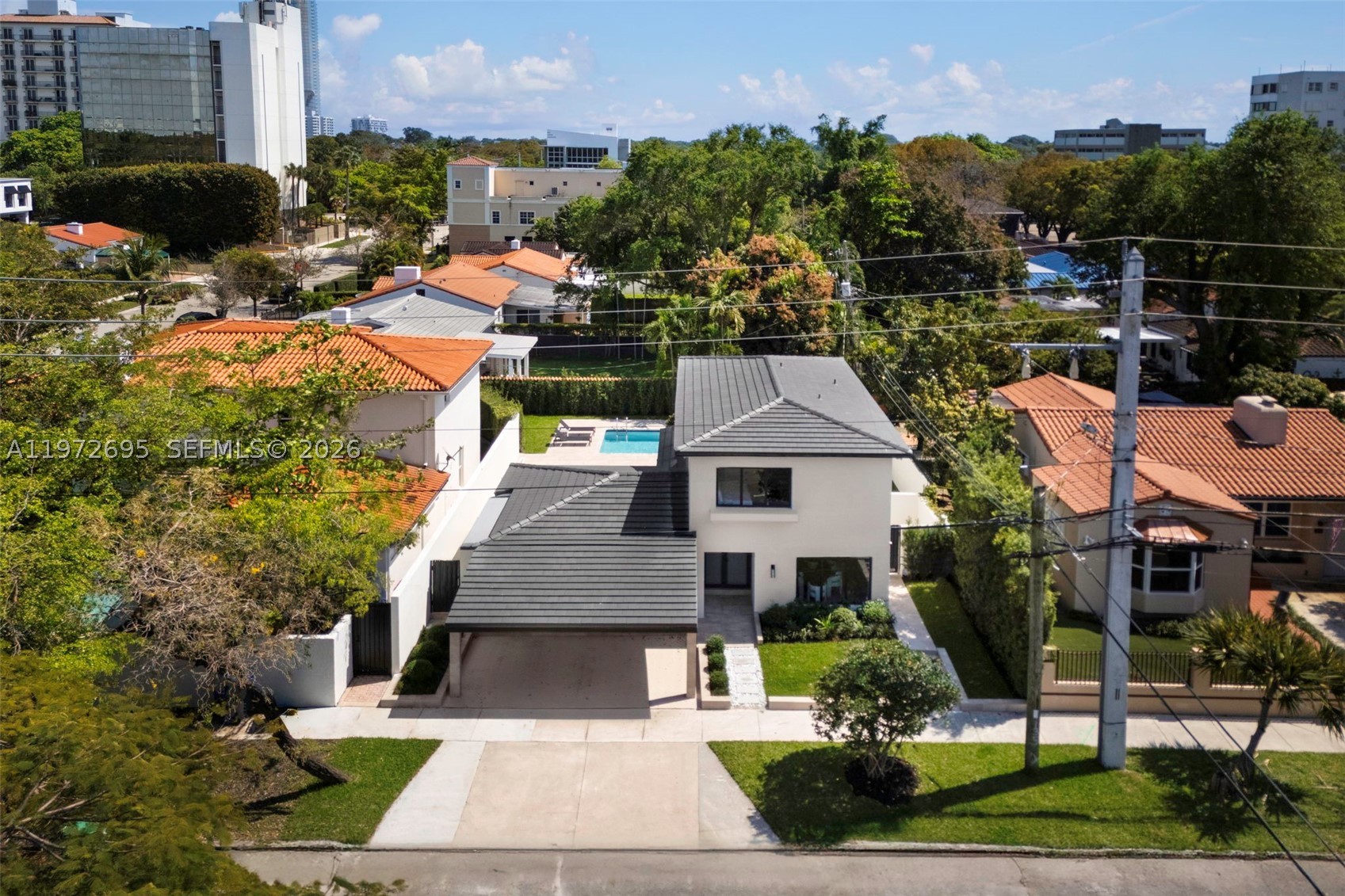 2805 SW 4th Ave, Miami FL 33129