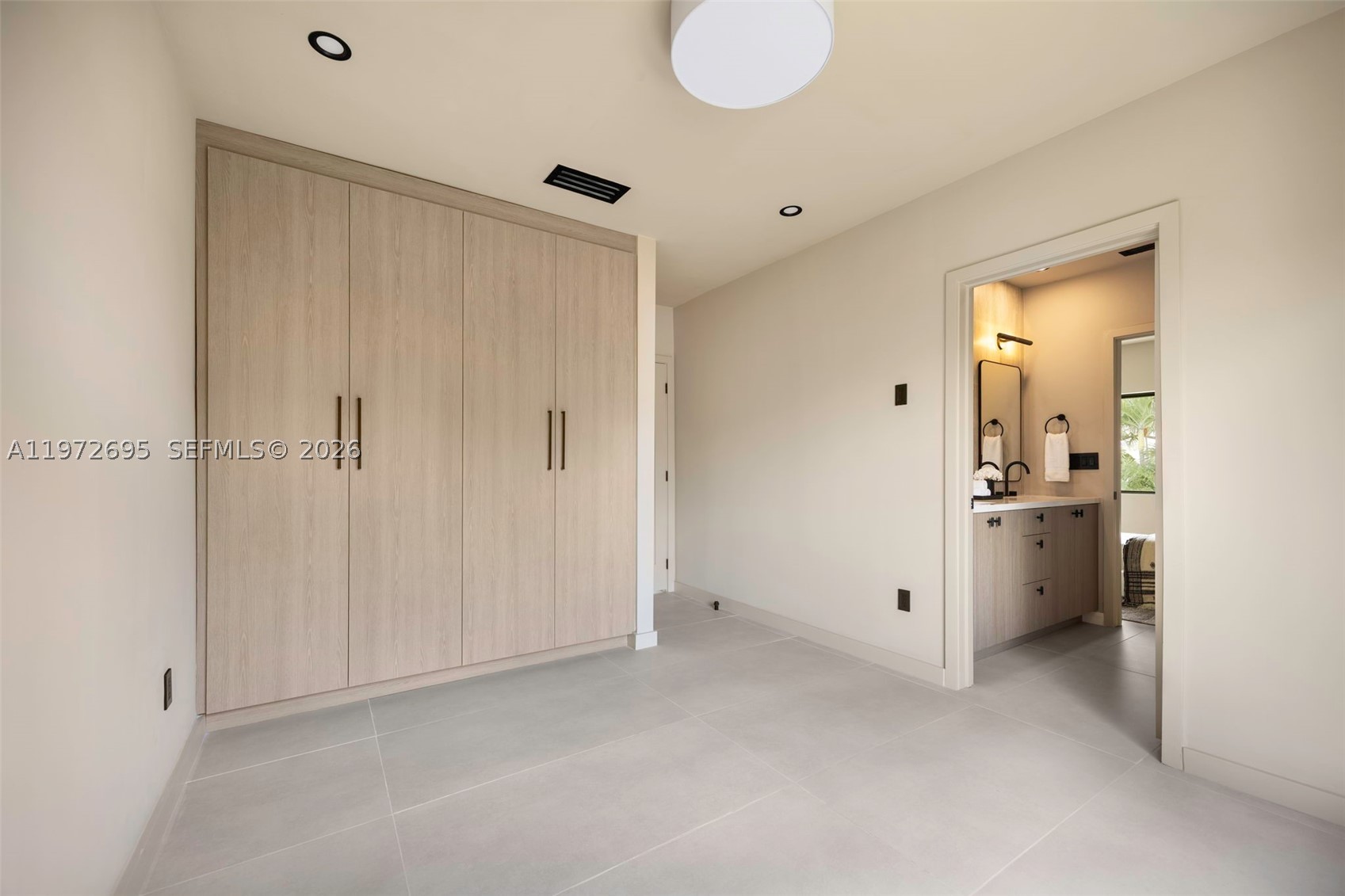 2805 SW 4th Ave, Miami FL 33129