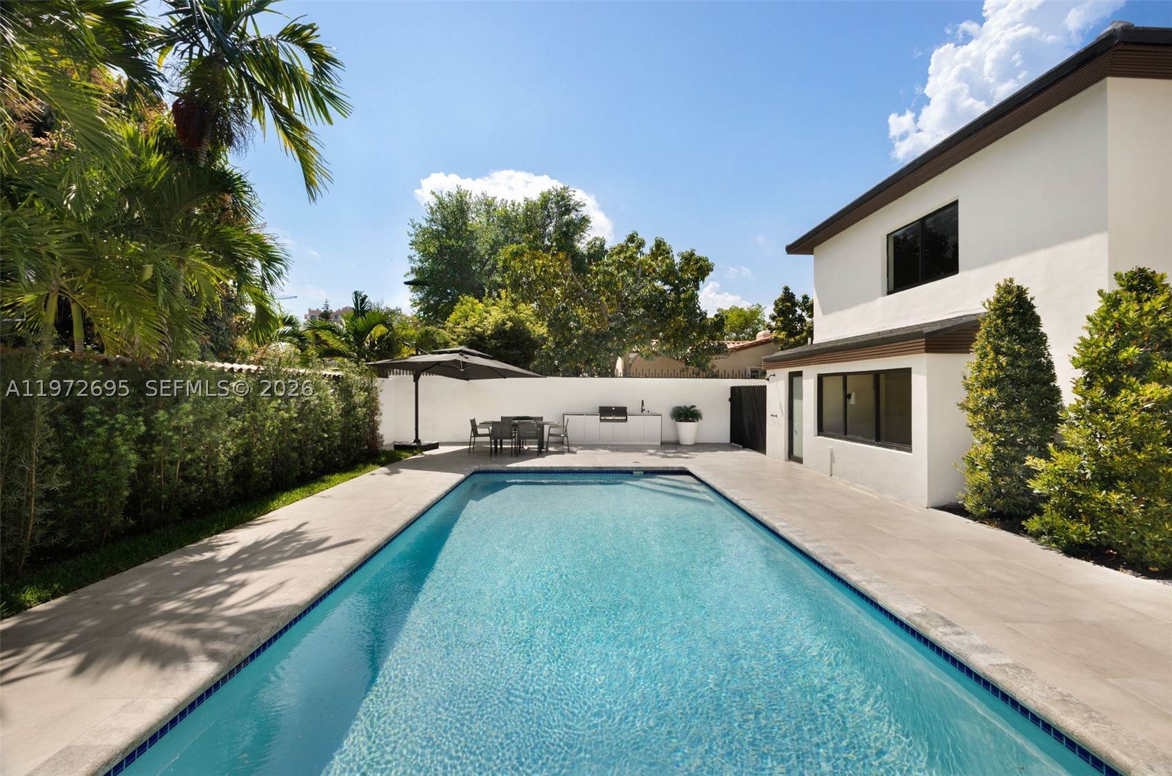 2805 SW 4th Ave, Miami FL 33129