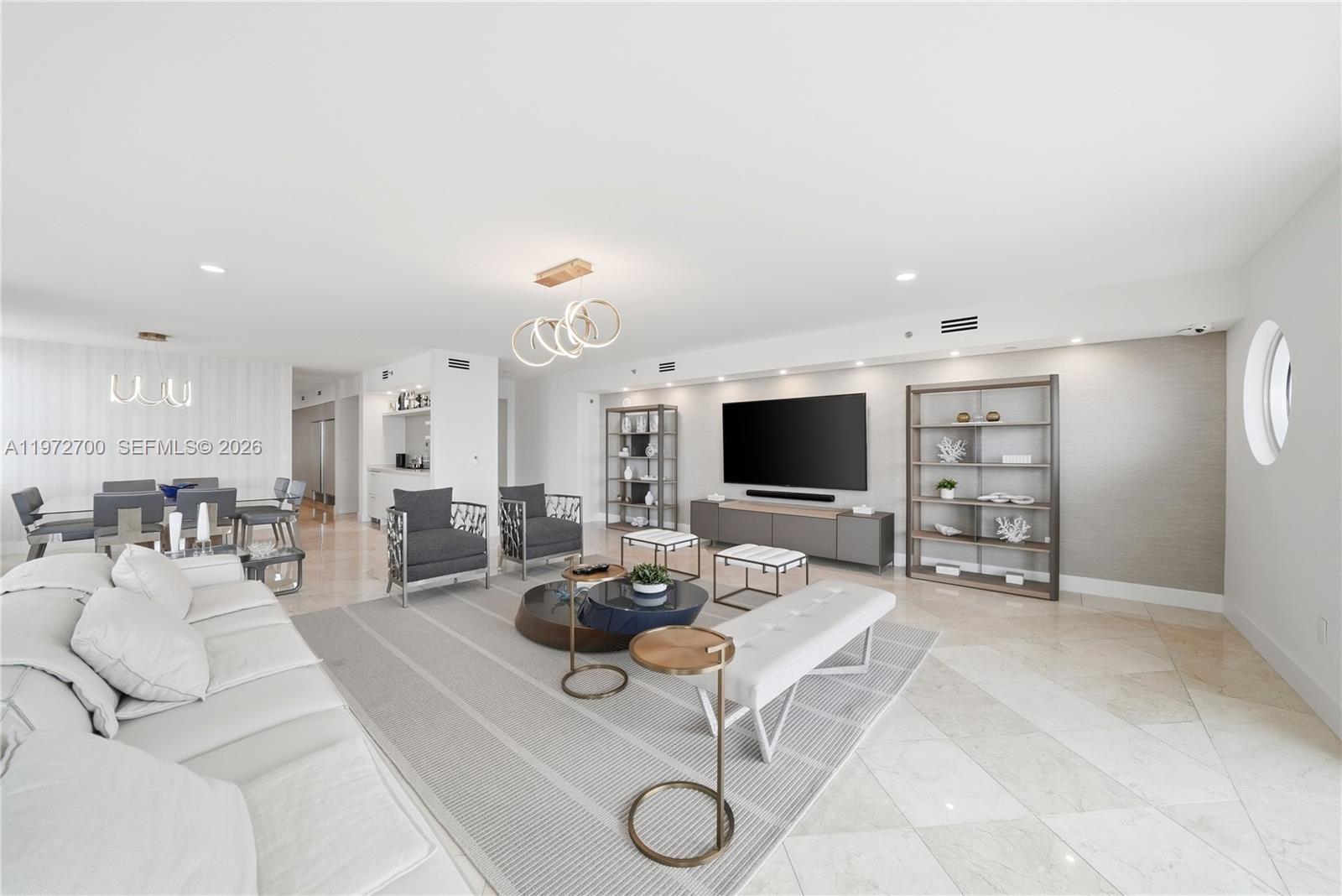 5801 Collins Ave #700, Miami Beach FL 33140