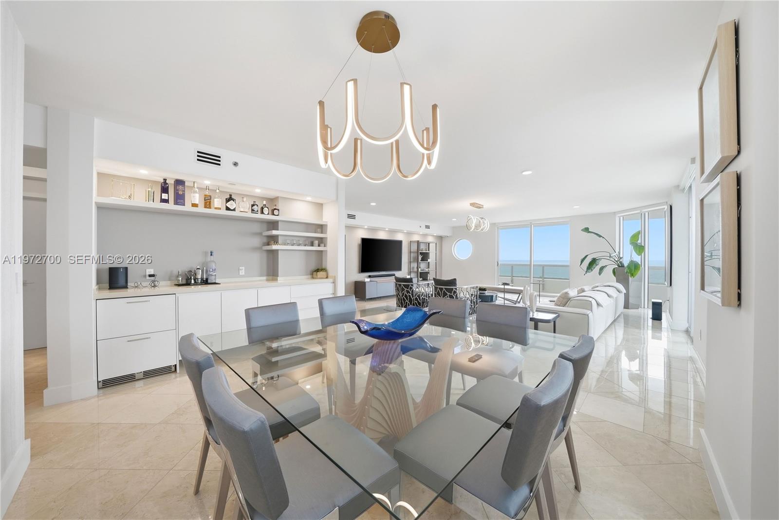 5801 Collins Ave #700, Miami Beach FL 33140