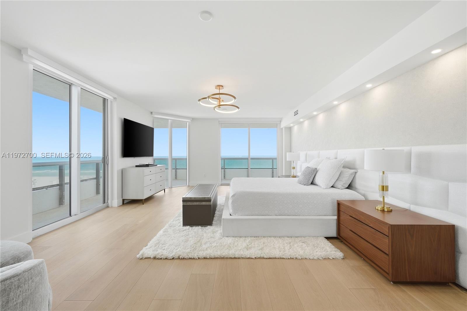 5801 Collins Ave #700, Miami Beach FL 33140