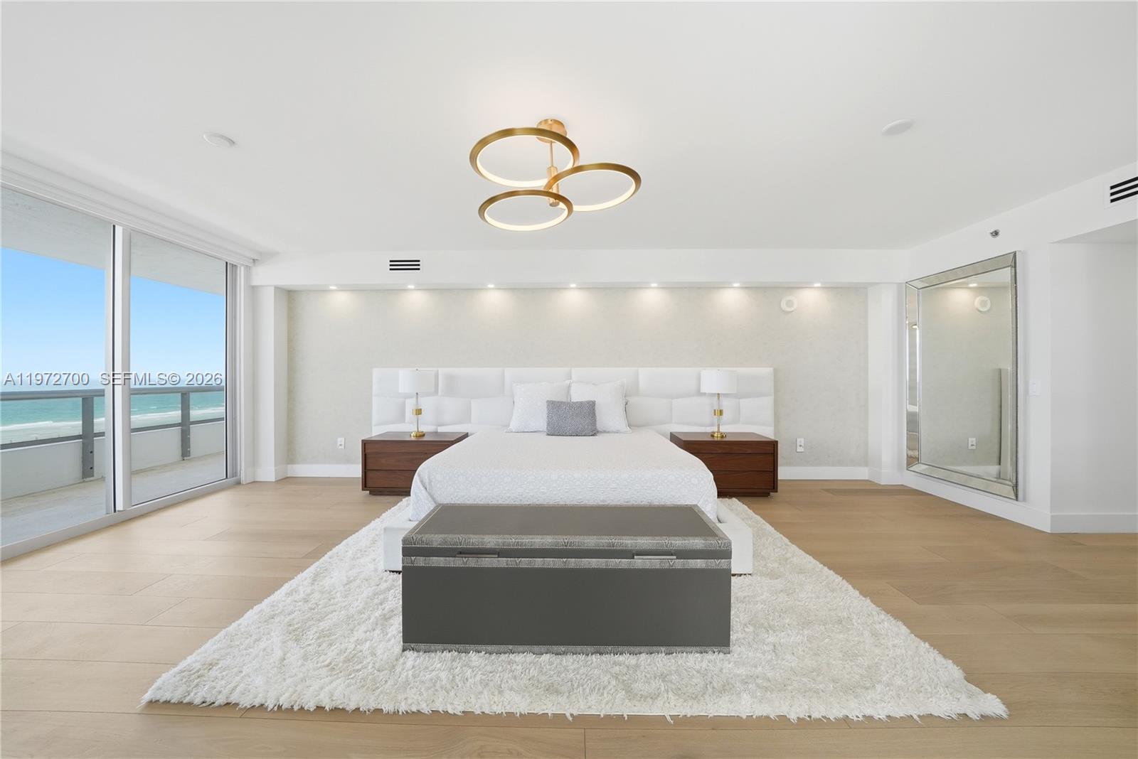 5801 Collins Ave #700, Miami Beach FL 33140