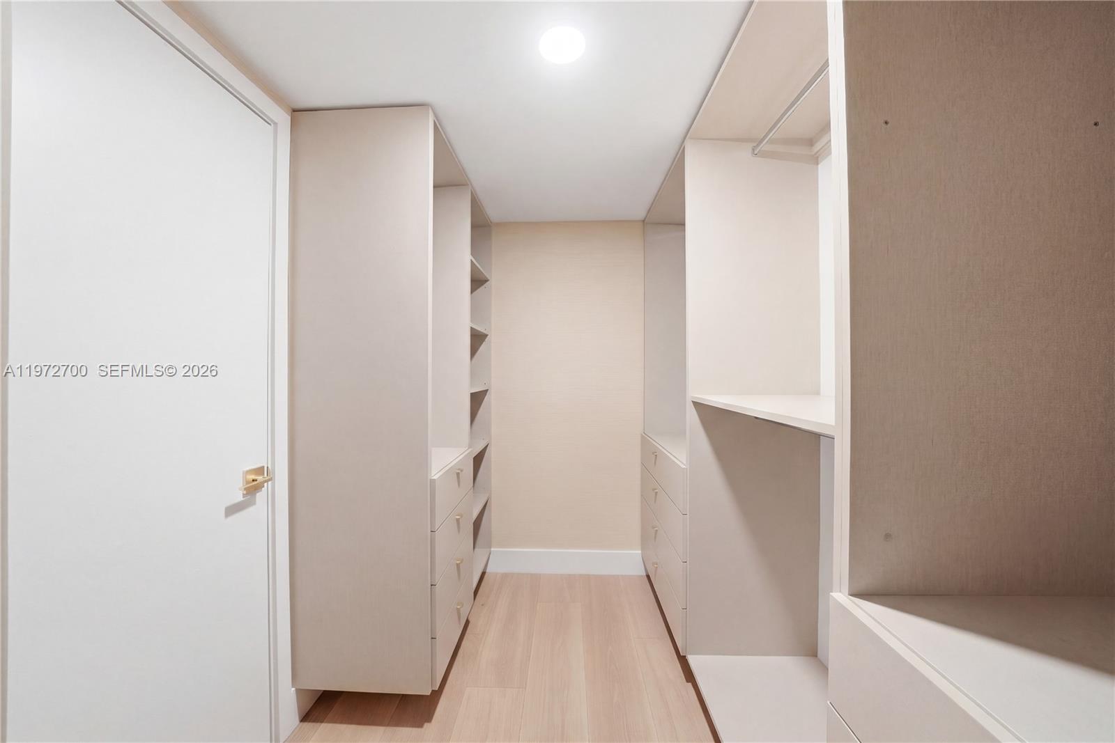 5801 Collins Ave #700, Miami Beach FL 33140