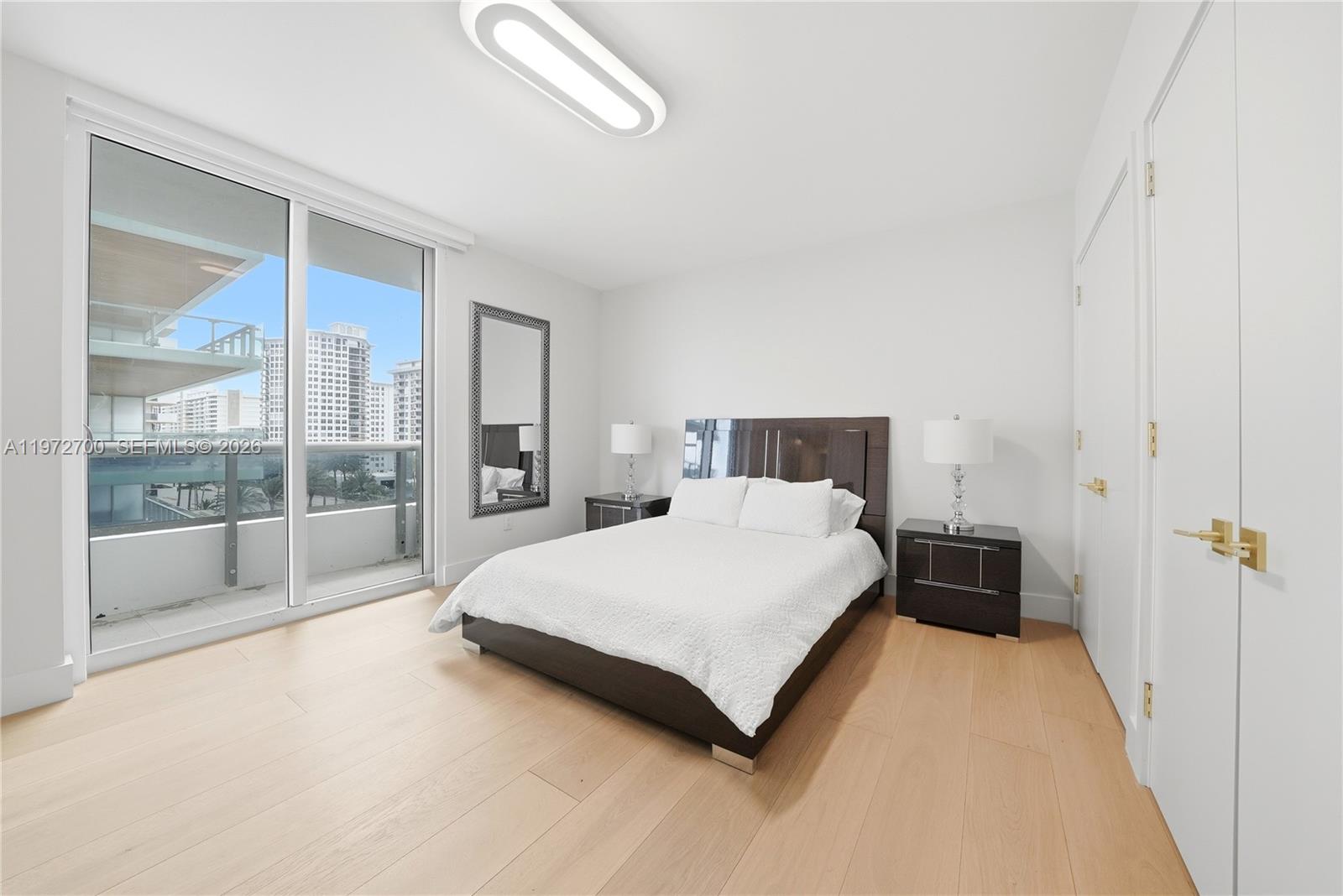 5801 Collins Ave #700, Miami Beach FL 33140