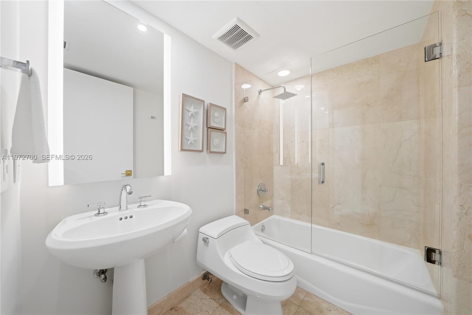 5801 Collins Ave #700, Miami Beach FL 33140