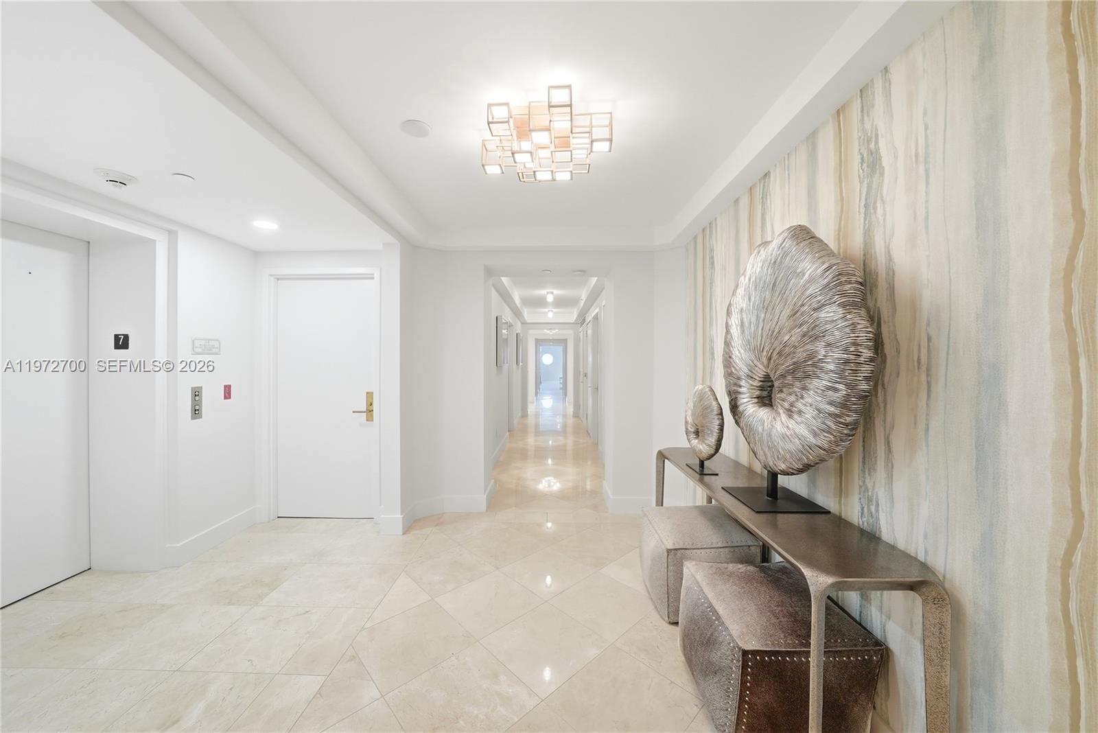 5801 Collins Ave #700, Miami Beach FL 33140