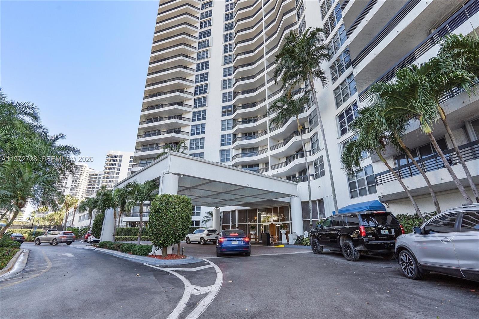 3530 Mystic Pointe Dr #2907, Aventura FL 33180