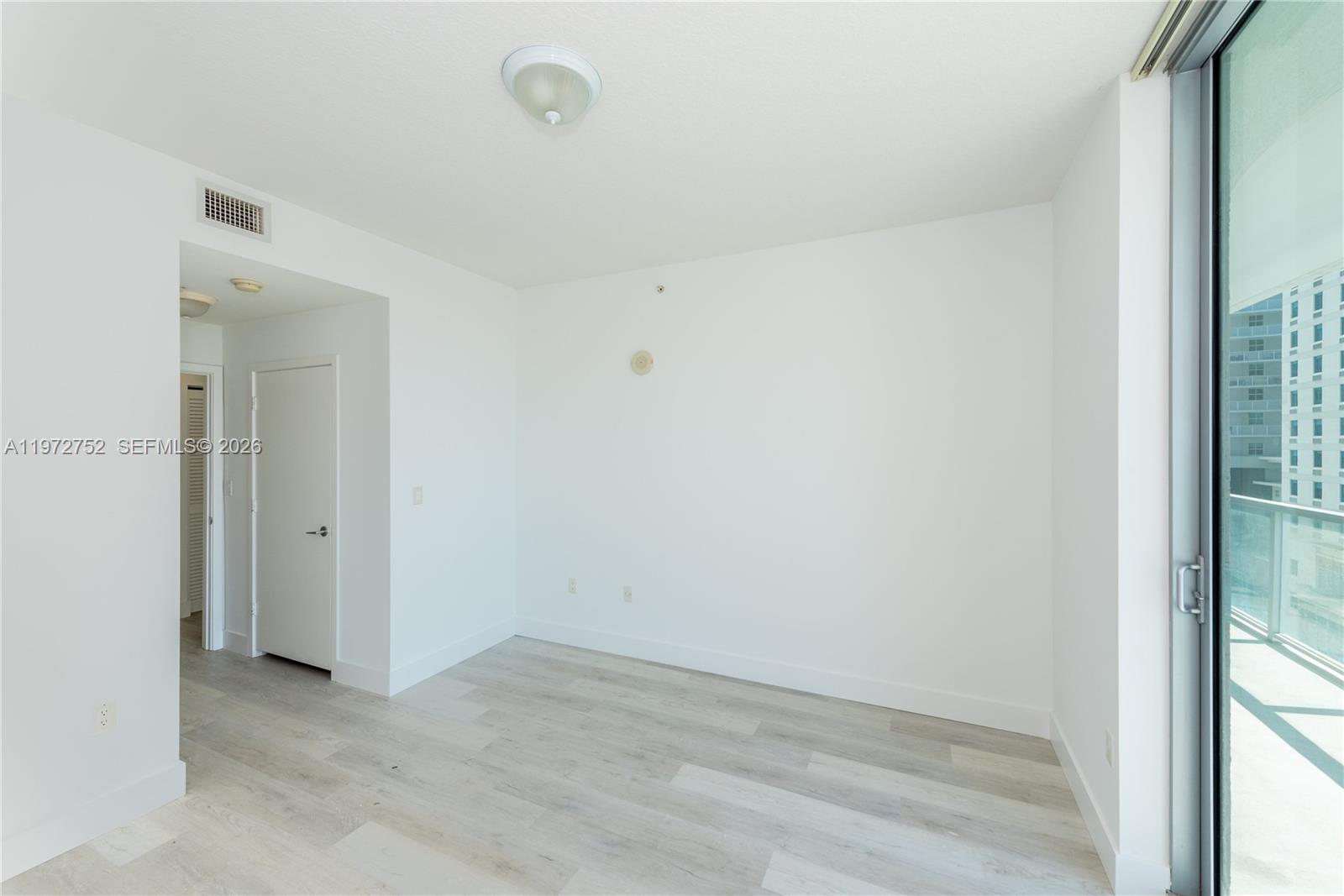 79 SW 12th St #1105-S, Miami FL 33130