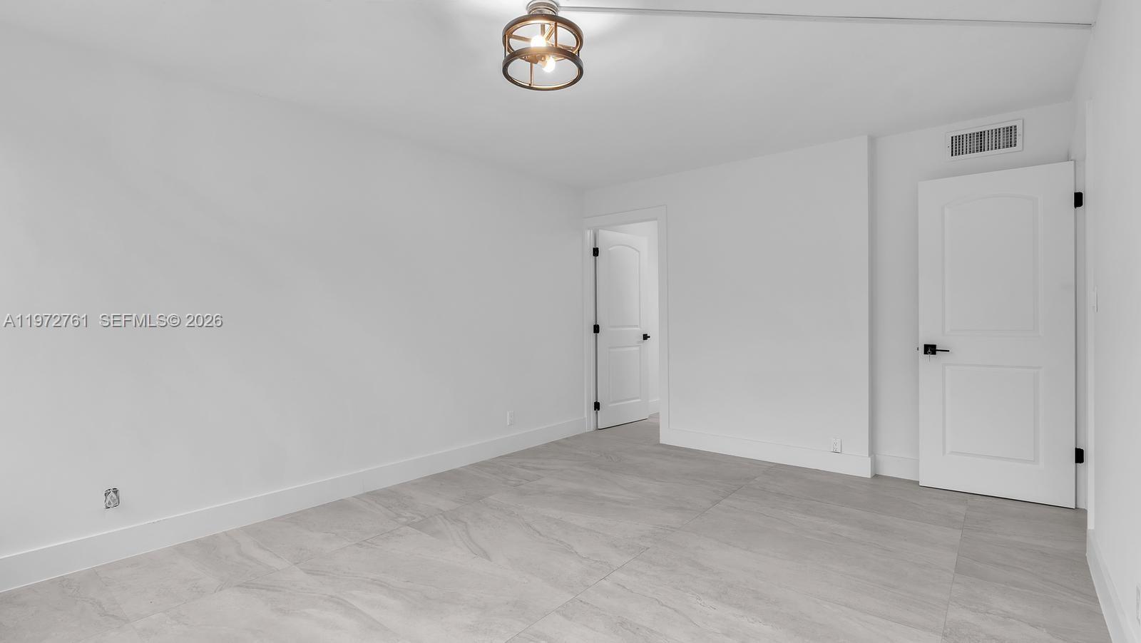 6911 Environ Blvd #4J, Lauderhill FL 33319