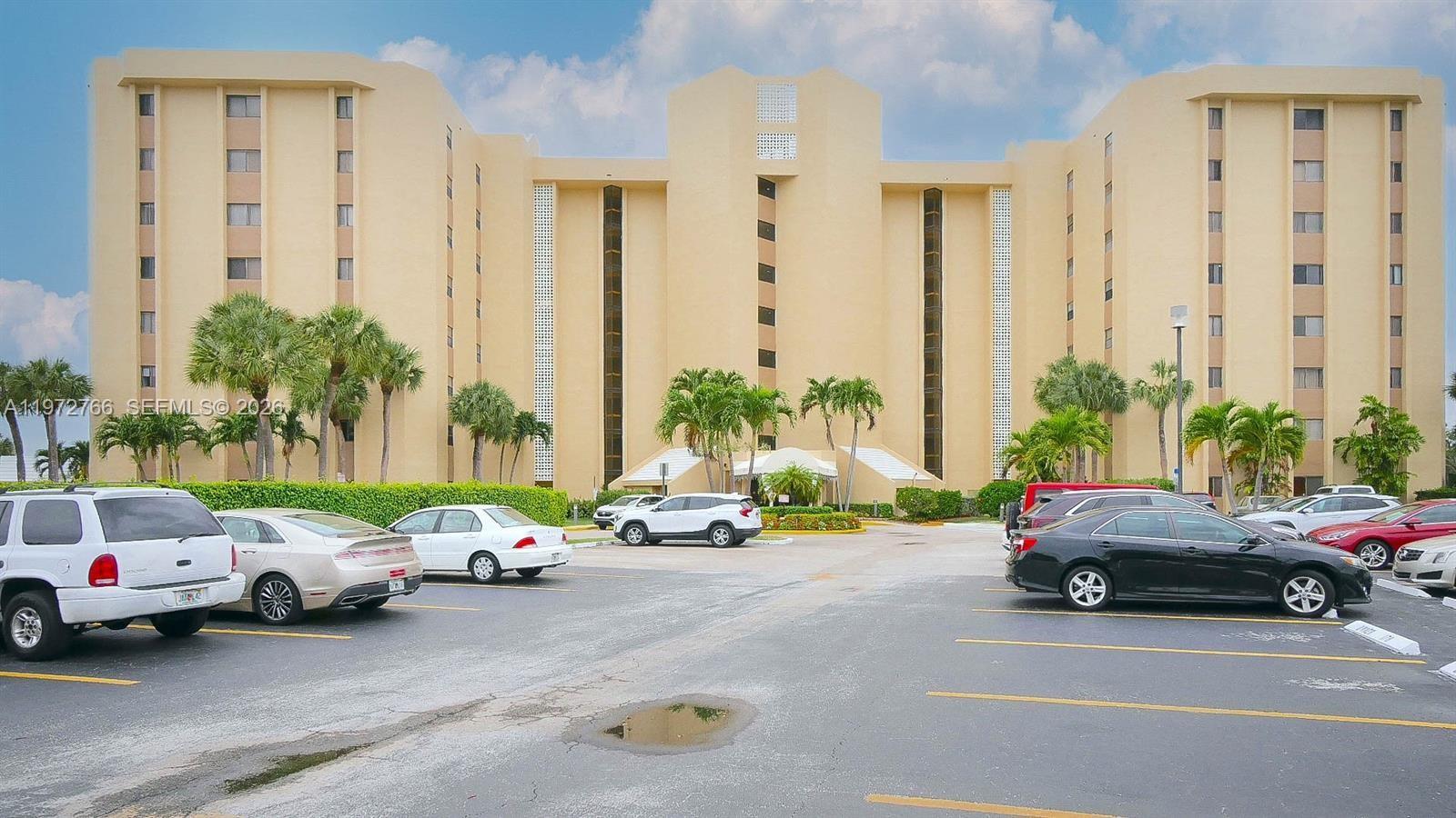 7200 Radice Ct #309, Lauderhill FL 33319