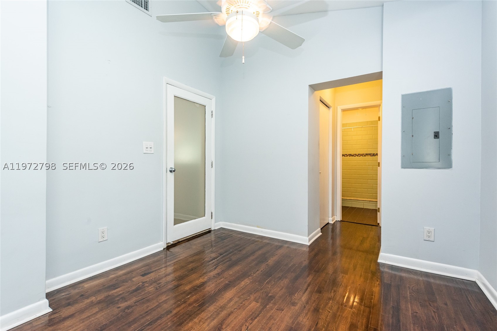 330 NE 86 St, El Portal FL 33138