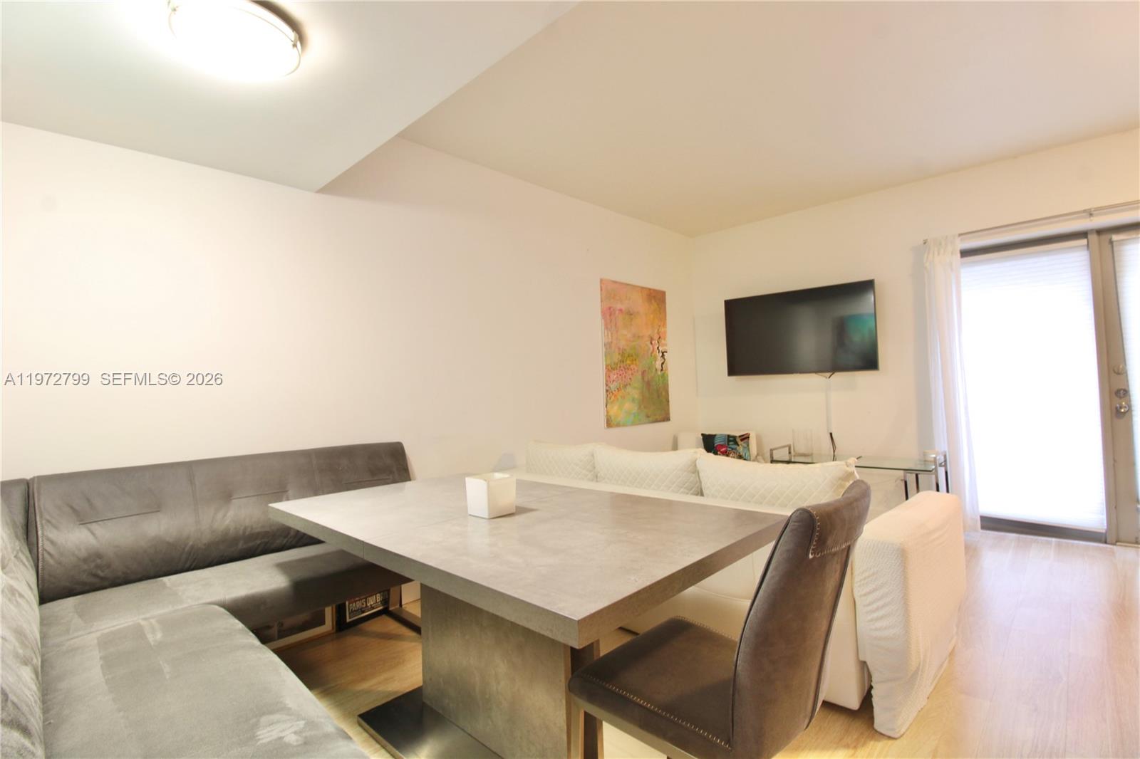 435 21st St #102, Miami Beach FL 33139
