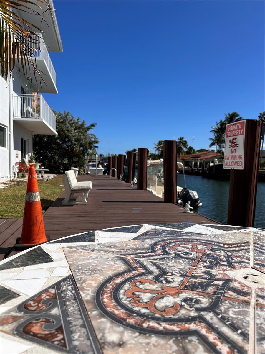 2430 NE 135th St #201, North Miami FL 33181
