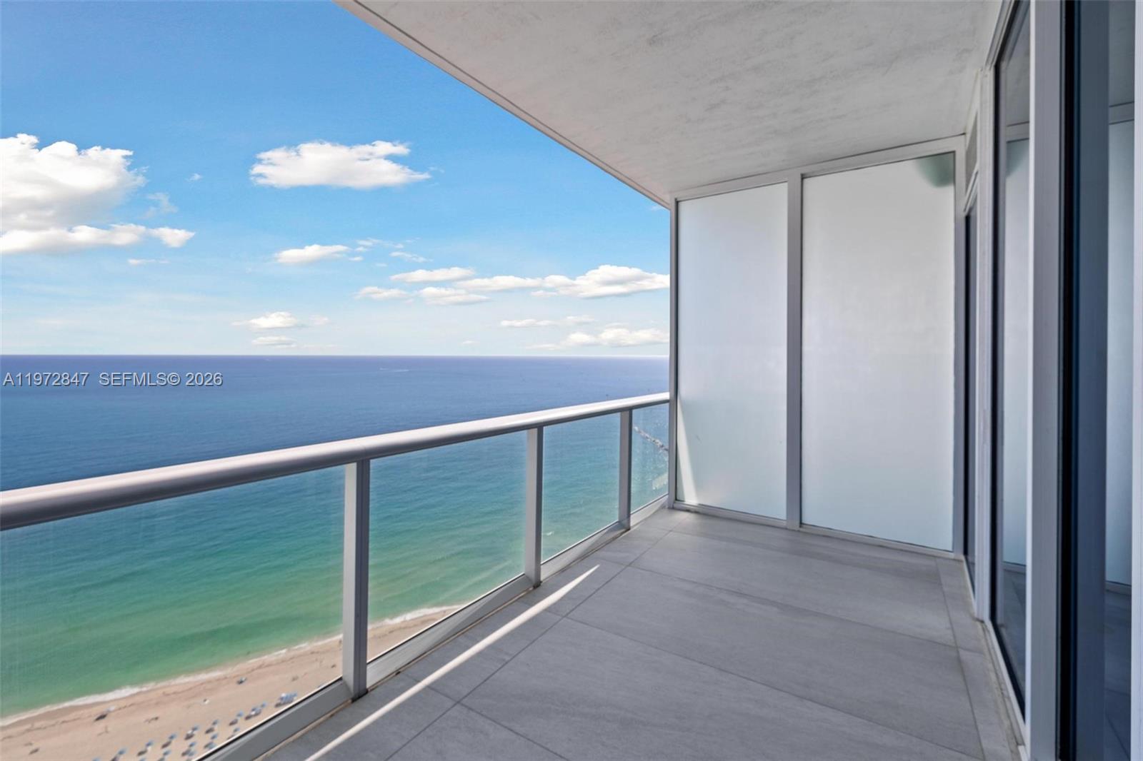 100 S Pointe Dr #3905, Miami Beach FL 33139