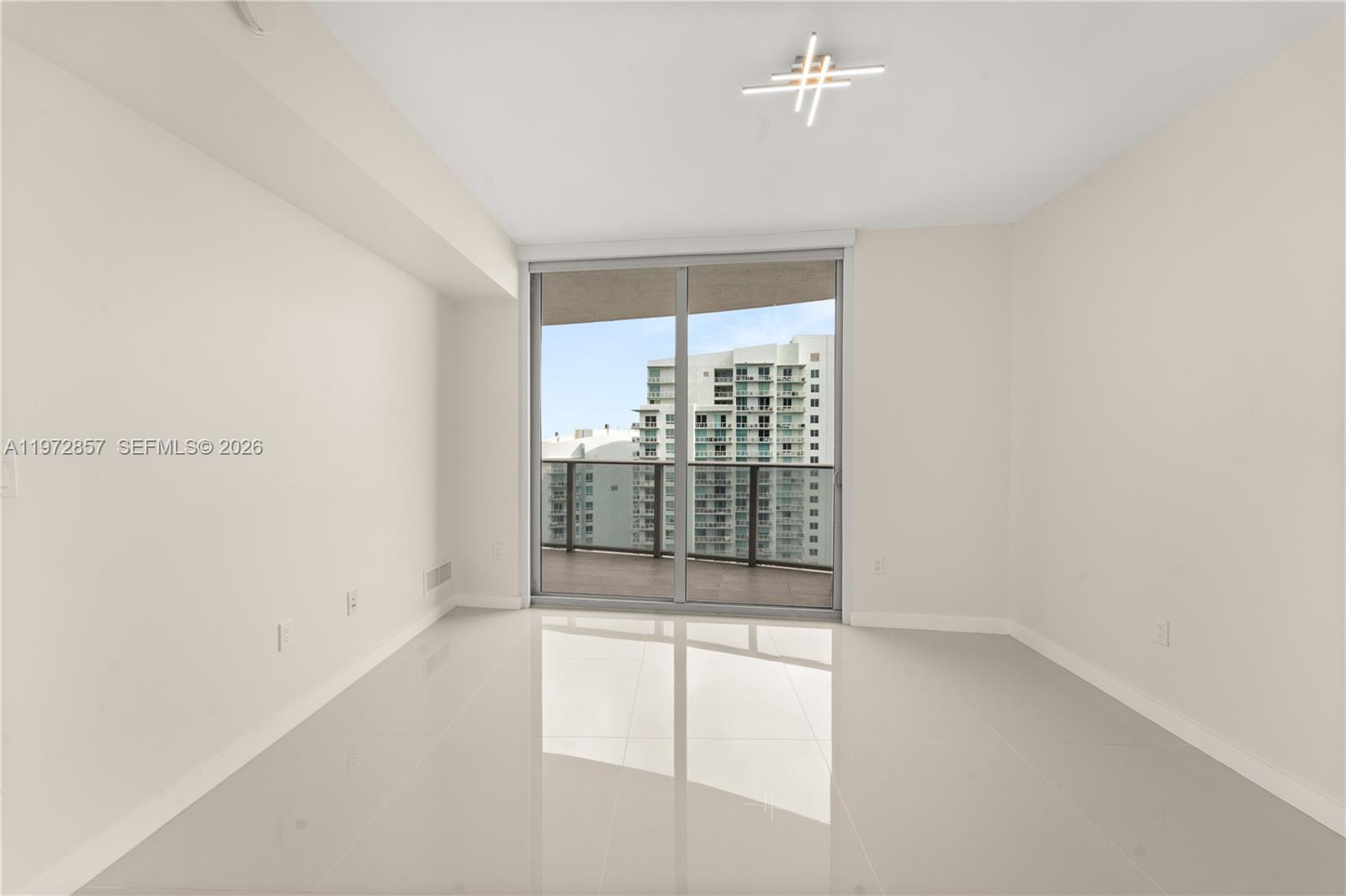488 NE 18th St #4703, Miami FL 33132