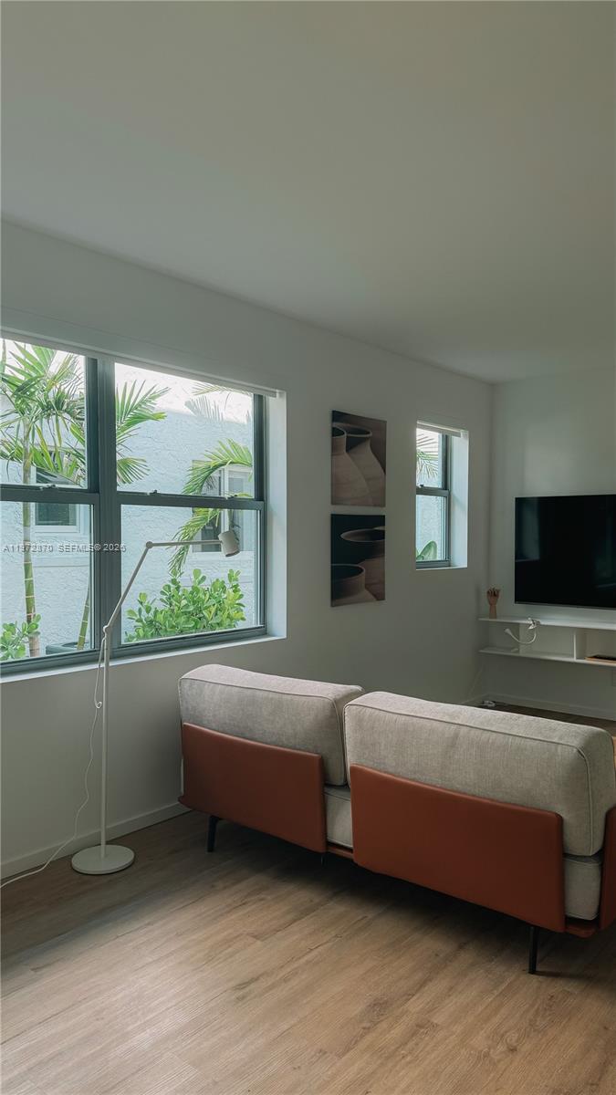 128 NE 46th St #3, Miami FL 33137