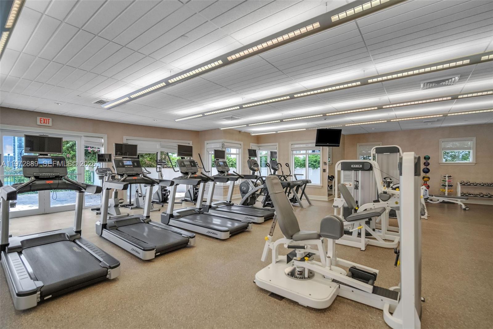 20000 E Country Club Dr #714, Aventura FL 33180