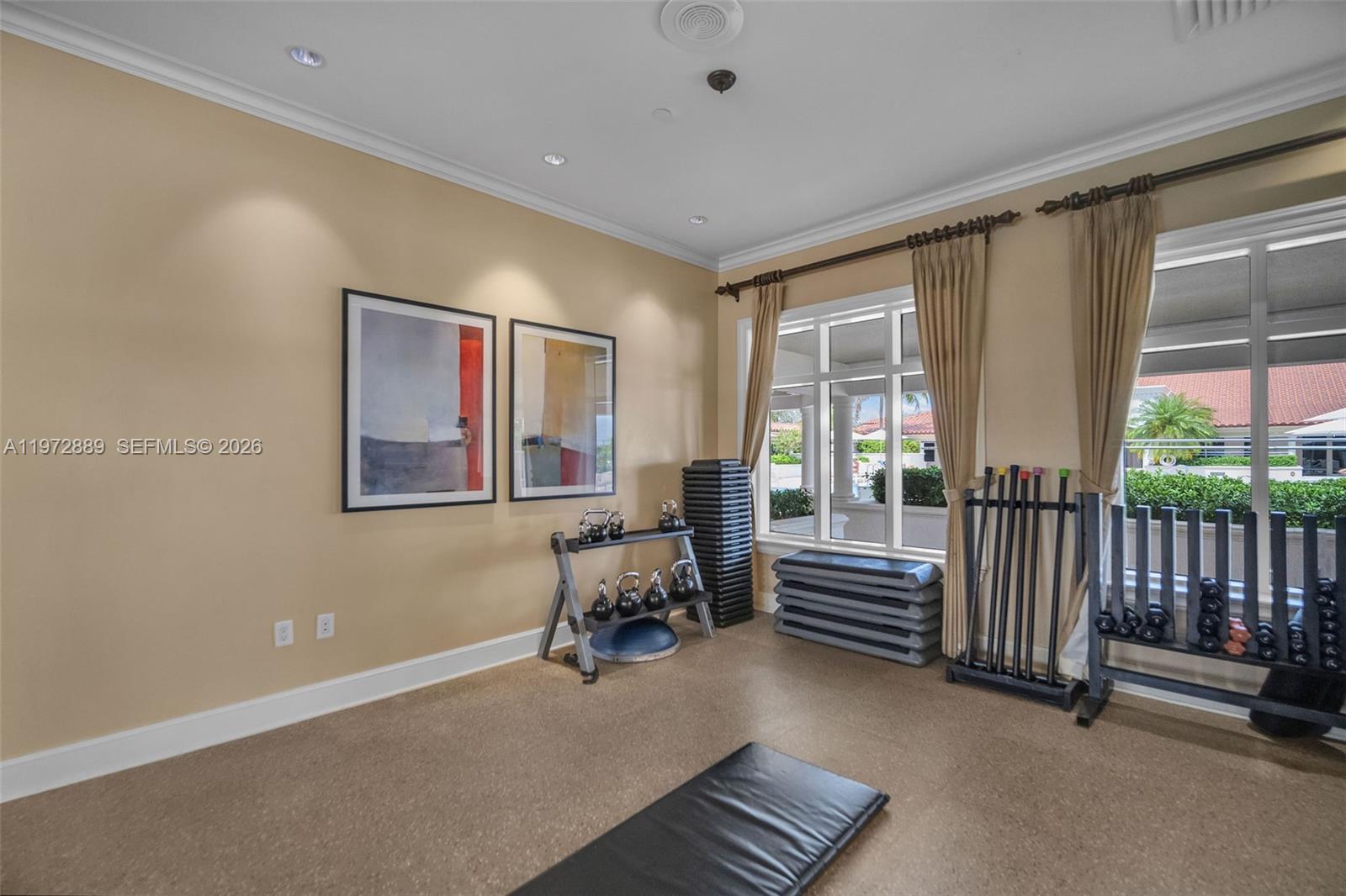 20000 E Country Club Dr #714, Aventura FL 33180