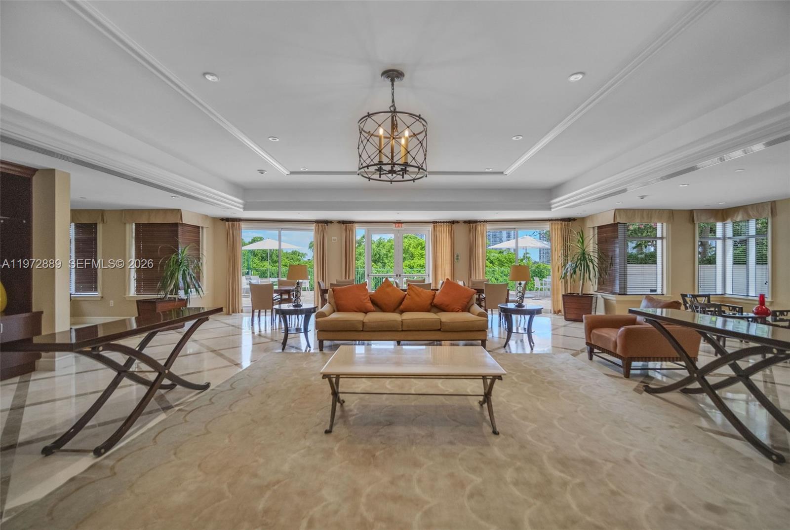 20000 E Country Club Dr #714, Aventura FL 33180