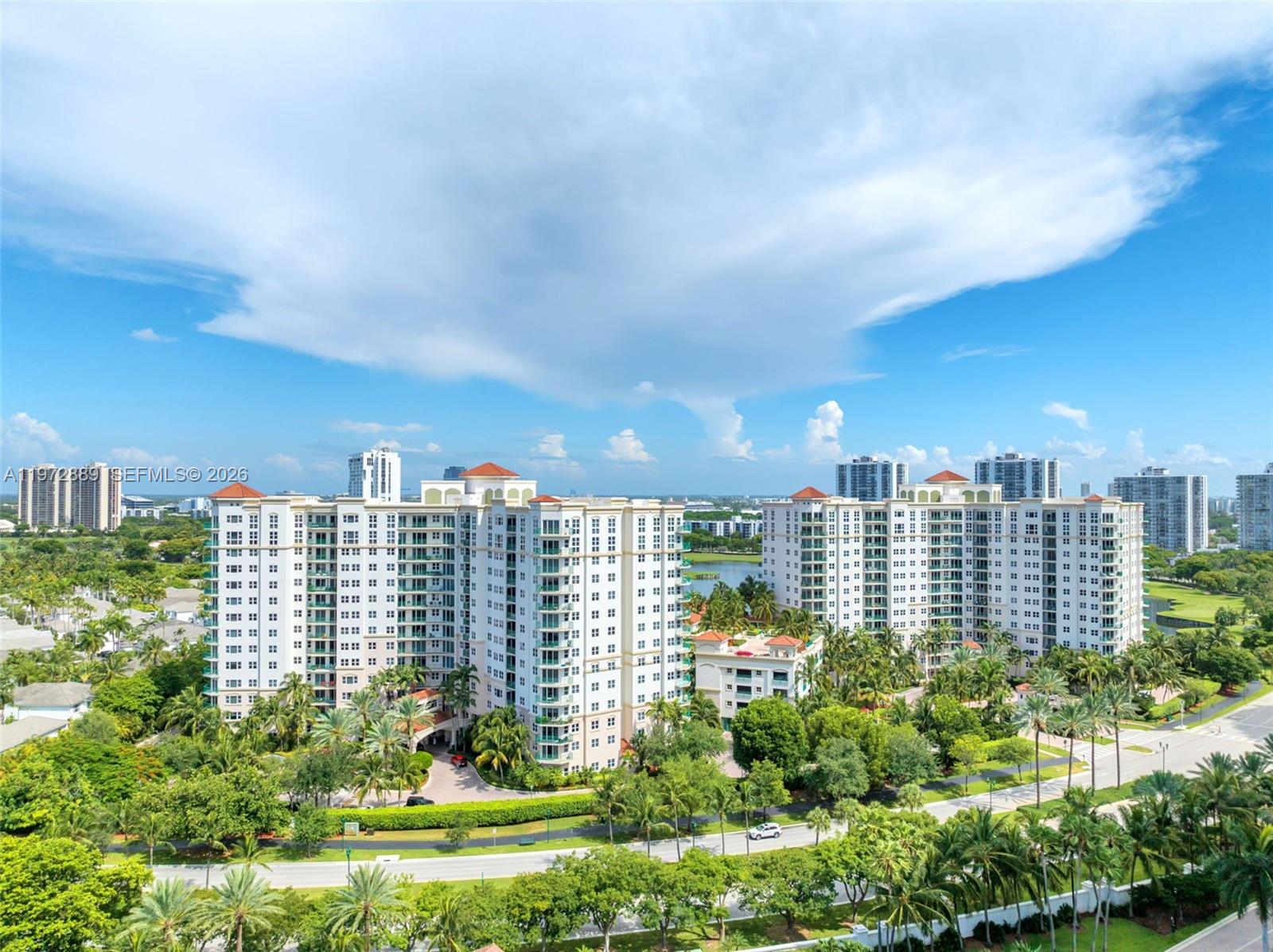 20000 E Country Club Dr #714, Aventura FL 33180