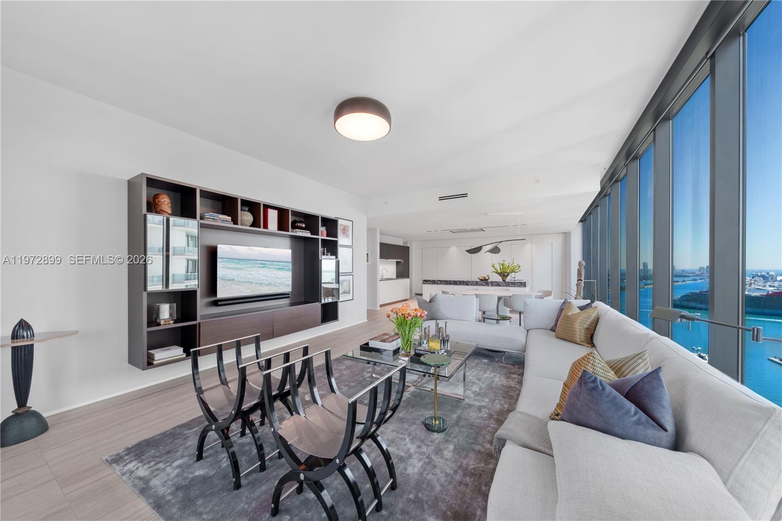 1000 Biscayne Blvd #3201, Miami FL 33132
