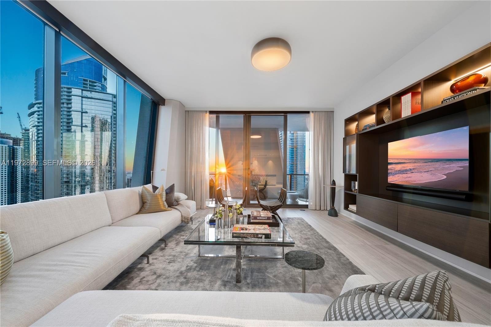 1000 Biscayne Blvd #3201, Miami FL 33132
