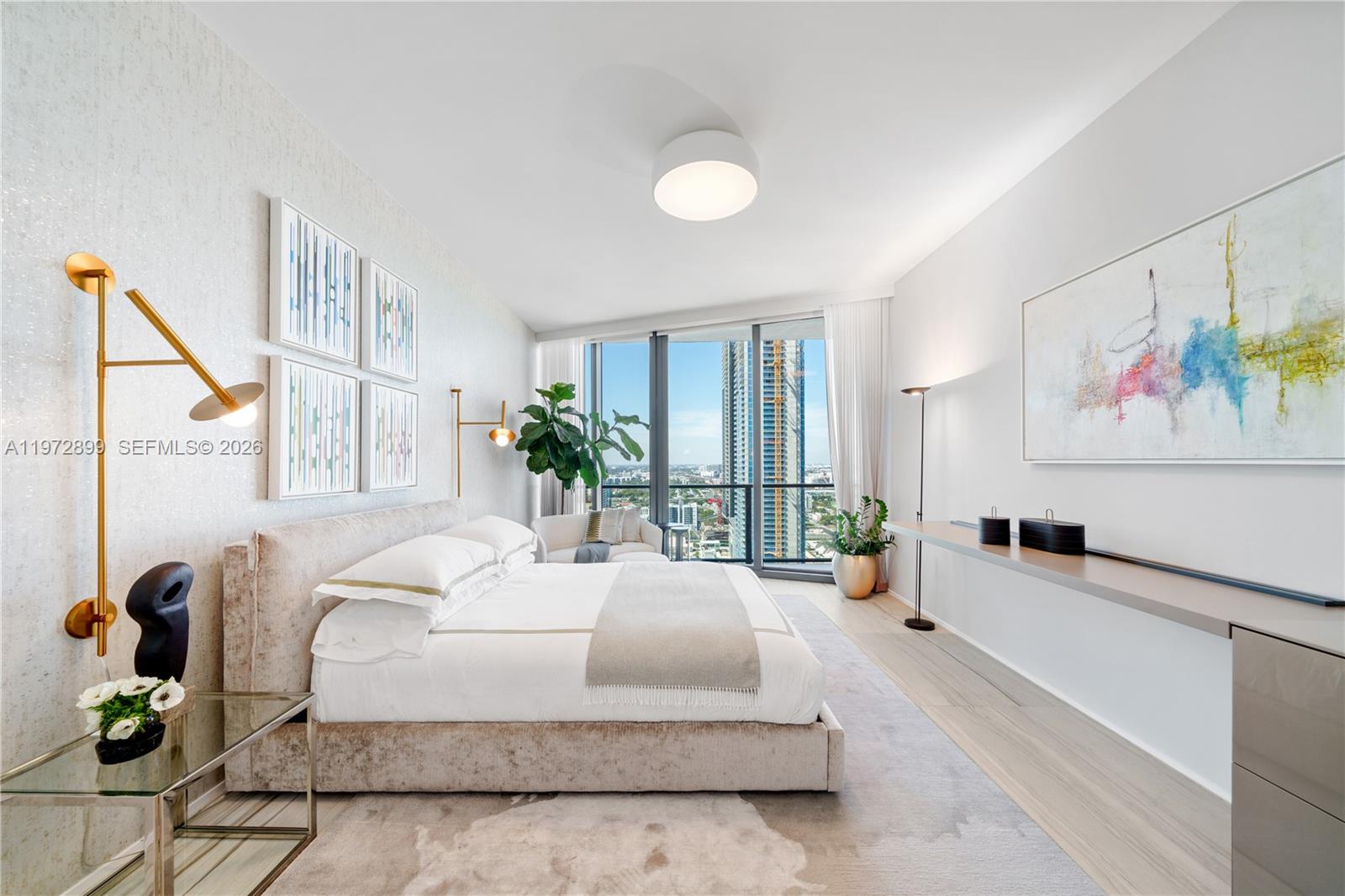 1000 Biscayne Blvd #3201, Miami FL 33132
