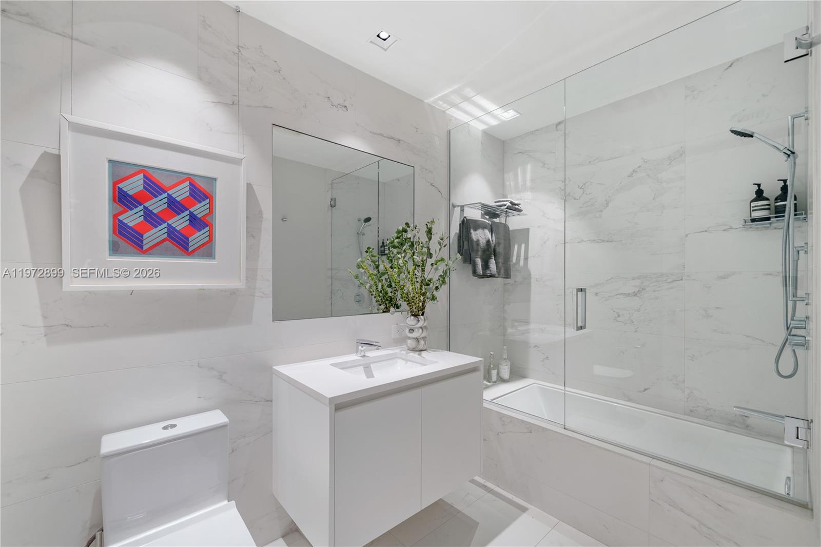 1000 Biscayne Blvd #3201, Miami FL 33132