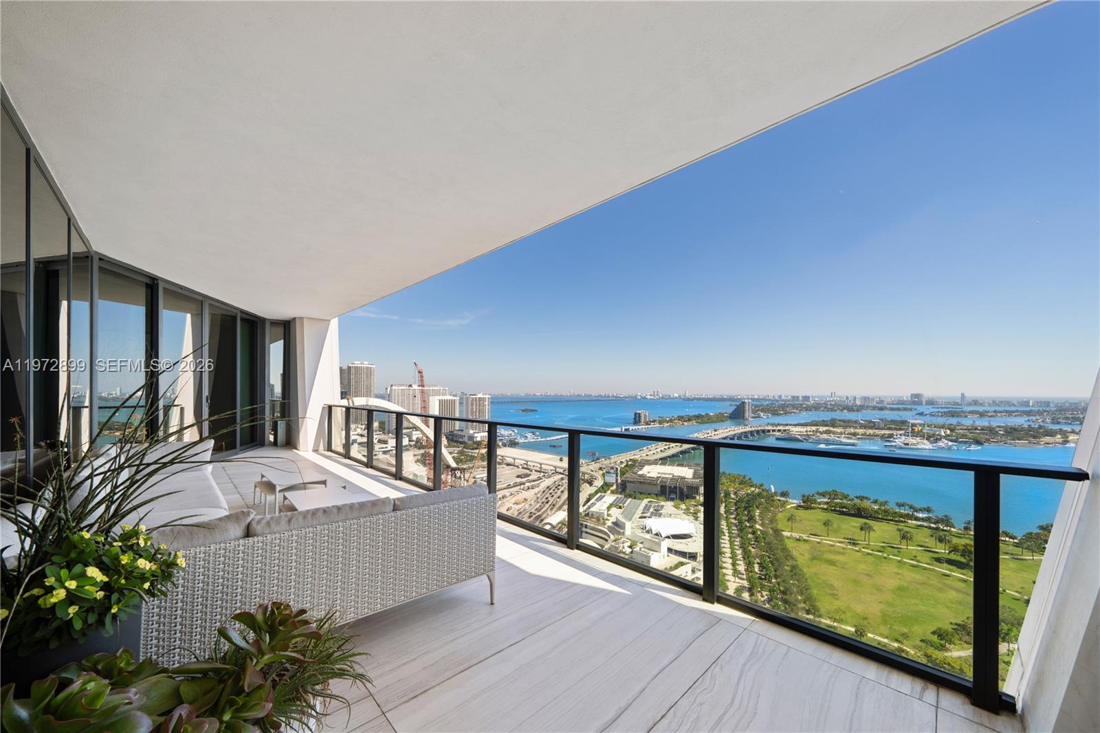 1000 Biscayne Blvd #3201, Miami FL 33132