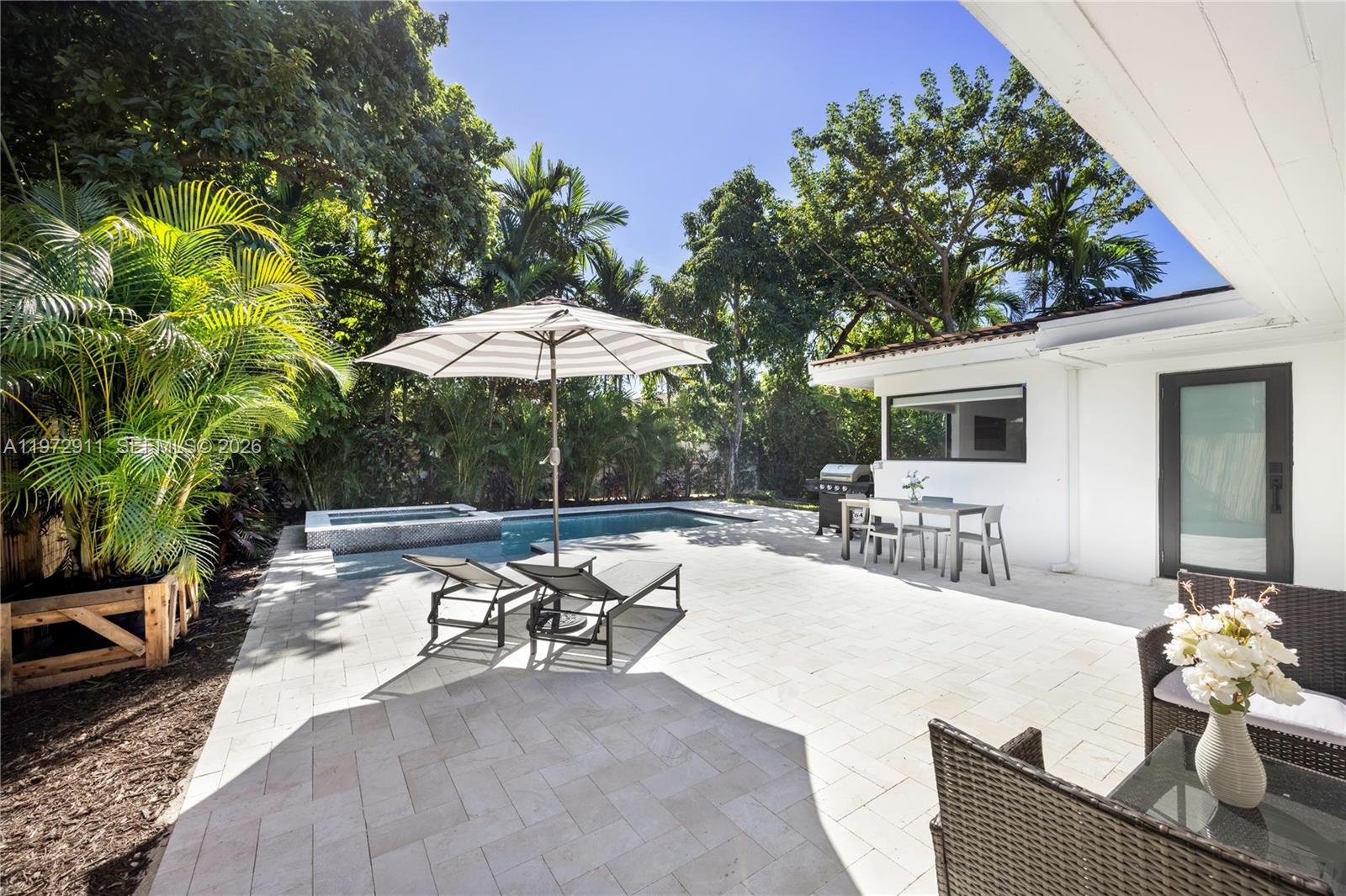 1860 SW 13th St, Miami FL 33145