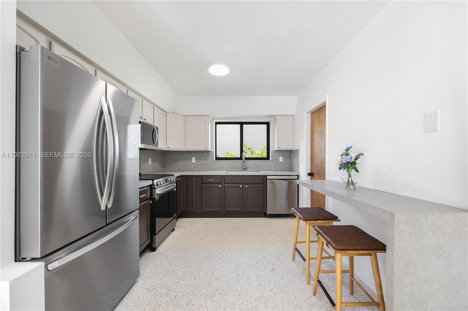 1860 SW 13th St, Miami FL 33145