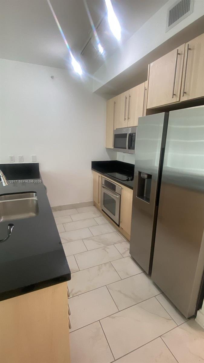 1111 SW 1st Ave #2016-N, Miami FL 33130