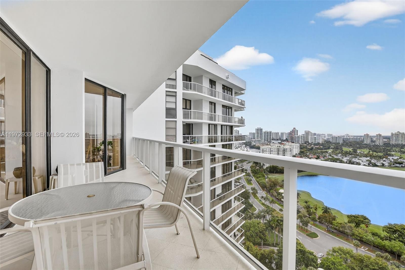 20281 E Country Club Dr #2403, Aventura FL 33180