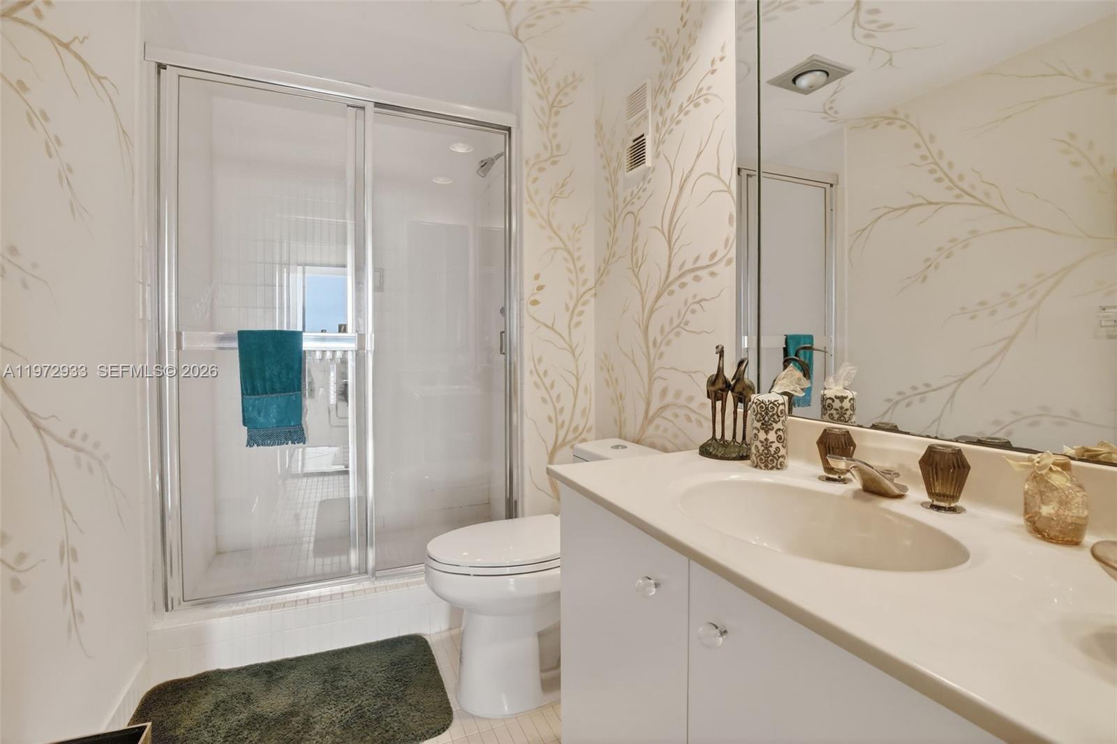 20281 E Country Club Dr #2403, Aventura FL 33180