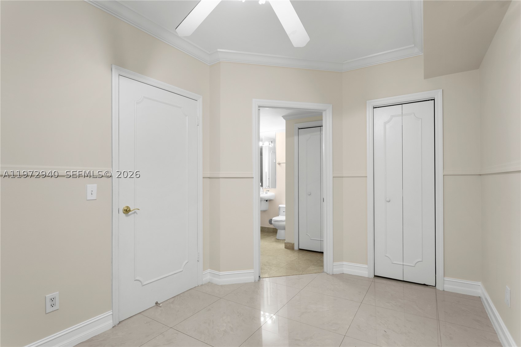 4775 Collins Ave #1006, Miami Beach FL 33140